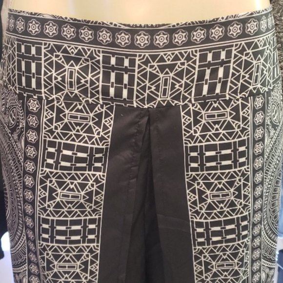 No Name Black and White Harem Pants OSM - Picture 4 of 4